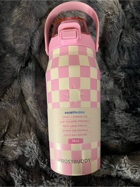 New! Bottle buddy 16oz pink checkered